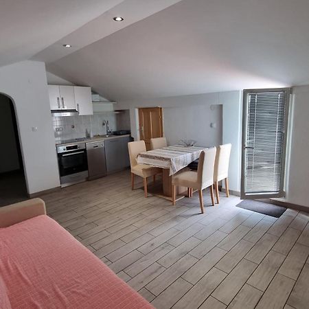 Apartmani Kurjakovic - Punat Extérieur photo
