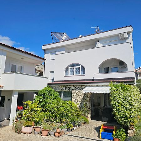 Apartmani Kurjakovic - Punat Extérieur photo
